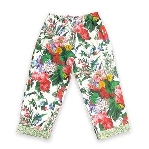 Vintage colorful floral print Capri pants Size medium